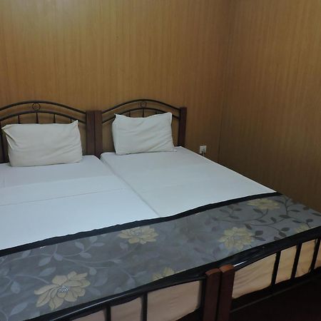 Charlton Kandy City Rest Habitación foto